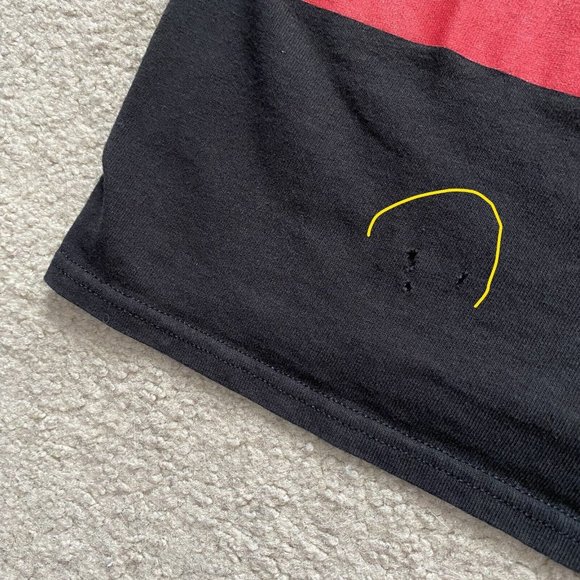 Twenty One Pilots Chest Approx. 17'' Emotional Roadshow 2017 Graphic T-Shirt - Picture 4 of 12